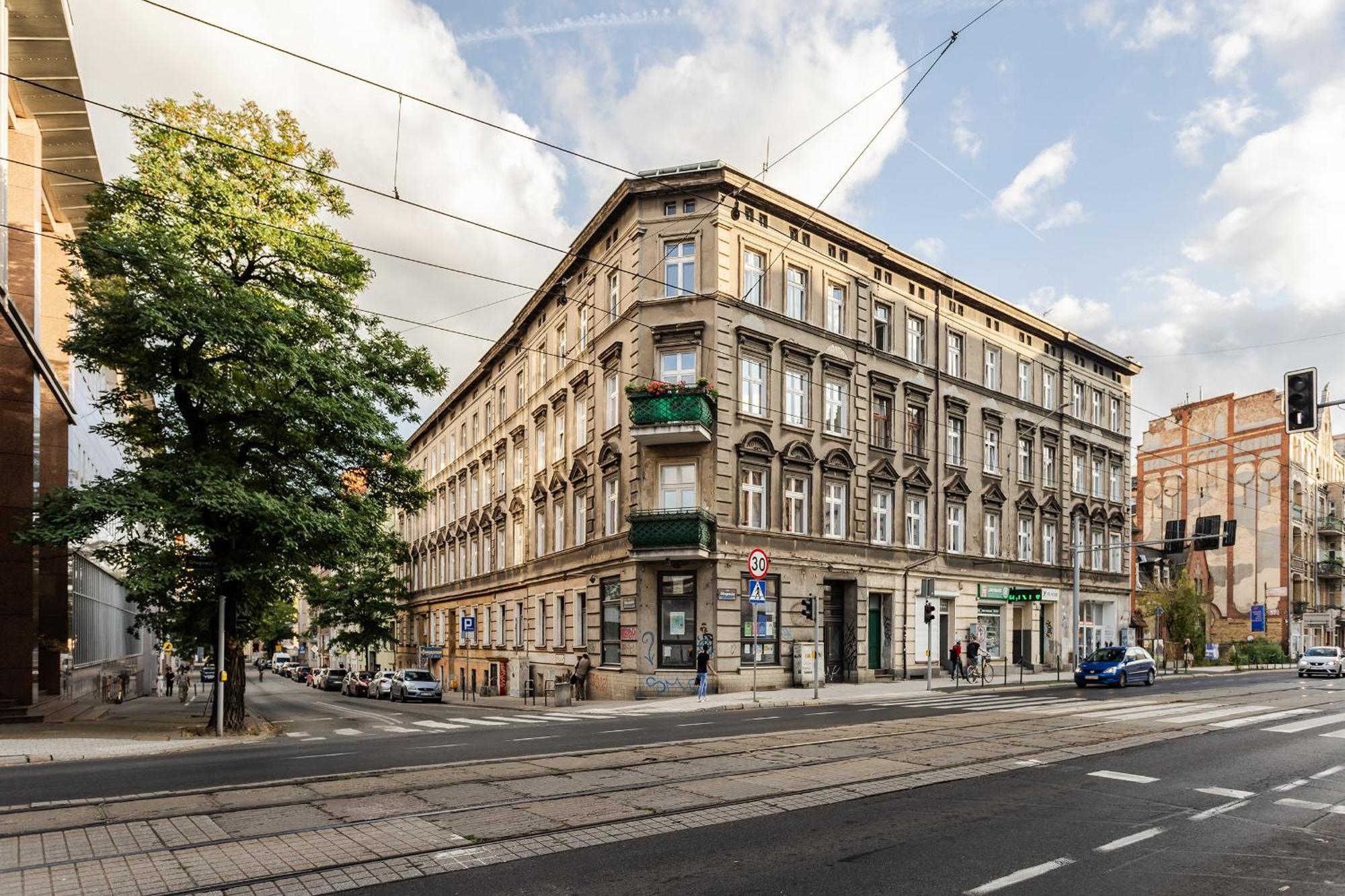 Functional And Comfortable Very Berry Studios In Poznan By Noclegi Renters Luaran gambar
